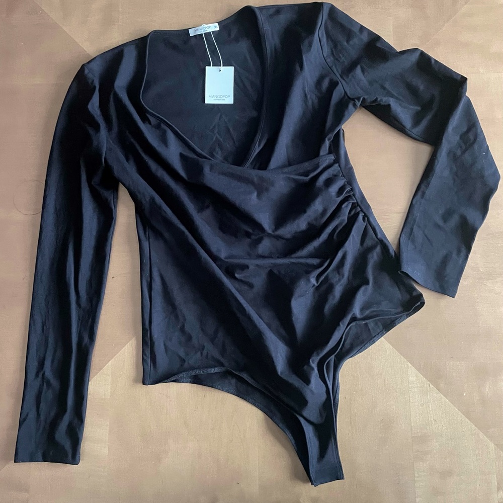 Mangopop Black Long-sleeve Bodysuit